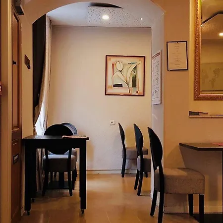 Hotel Le Stanislas 2*